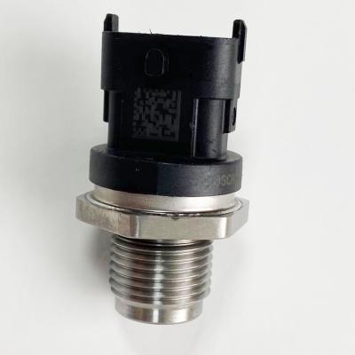 China TRANSIT MK7 2.2 TDCI Common Rail Pressure Sensor 0281002908 057130764H 55195077 55190763 for sale