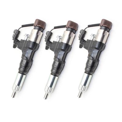 China New universal high quality original diesel common rail fuel injector 095000-6593 for Hino J08e for sale