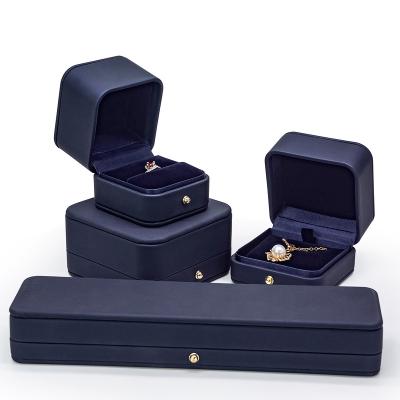 China Jewelry box set Wholesale High-End PU Leather Jewelry Packaging Set Luxury Custom Jewelry Box Set for sale