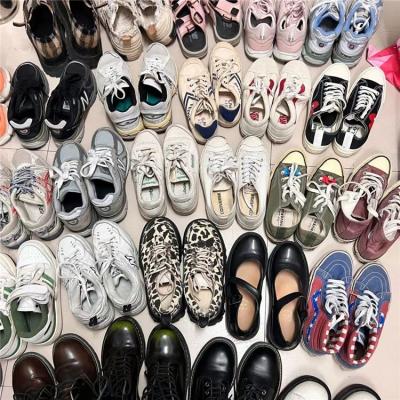 China Fashion trend factory wholesale mixed used shoes occasion shoes for sale