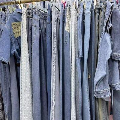 China Wholesale Cheap Price Casual Used Jeans Women Used Clothing for sale