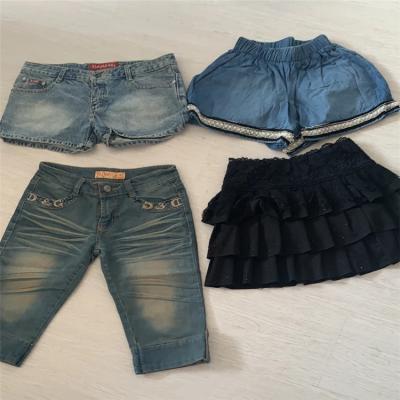 China Top Grade Fashion Ladies Casual Jean Skirts Used Occasion Clothing Clothing Balls Used Clothes for sale