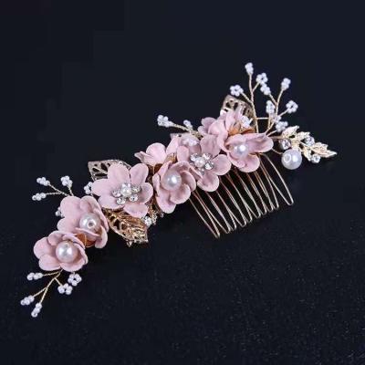 China ALLOY factory direct sale handmade pearl flower hairpin rhinestone bridal hair comb for sale