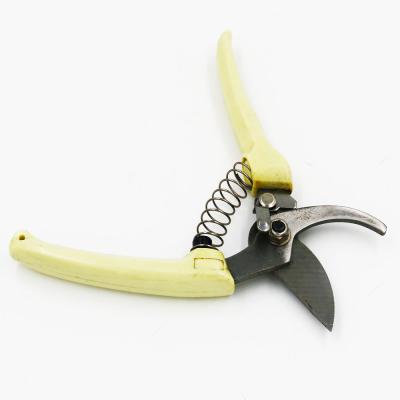 China Universal Garden Pruning Scissors Hand Pruner Garden Shears for sale