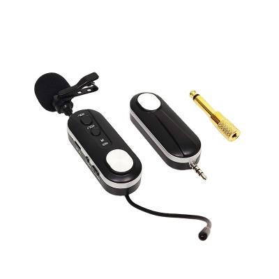 China Noise canceling SKEREI factory sells modern design teacher lecture wireless UHF lavalier microphone for sale