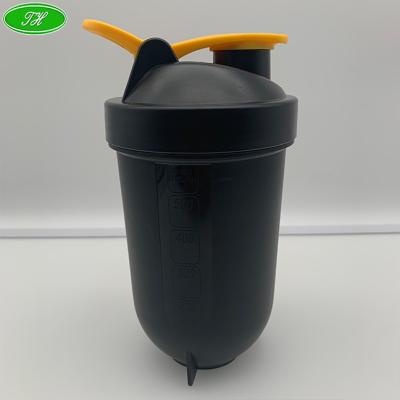 China Sustainable Eco Friendly Sport GYM Plastic Bottles Mix Water Protein Shaker for sale