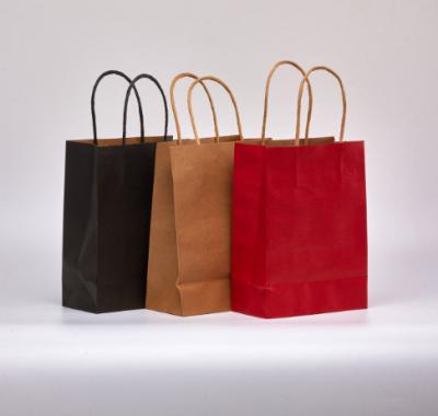 China Recyclable Custom Waist Pack Paper Handle Paper Bag Kraft Paper Shopping Bag for sale