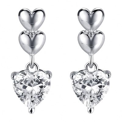 China New CLASSIC women triangle heart earring with high quality for sale