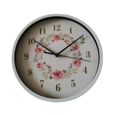 China Promotional Radio Wall Clock Manufacturers Hot Sale Custom Quartz Battery Operated 10 Inch Round Cheap Plastic Antique Customized for sale