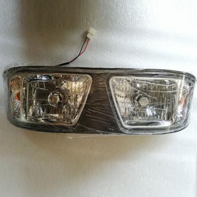 China Tractor headlight 12. The light size is 14/15/17 cm. Model 304/554/704 000 for sale