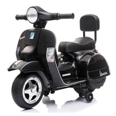 China Ride On 2020 New Licensed Toy Ride On Car Vespa Electric Ride On Electric Bike Kids for sale