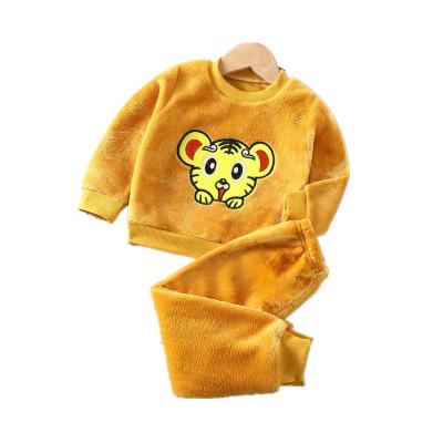 China Breathable Fall/Winter Boys and Girls Flannel Homewear Pajamas for sale