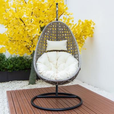 China Eco-Friendly Modern Outdoor Swing Chair Banana Shape Patio Swing Chair Hanging Swing Chair for sale