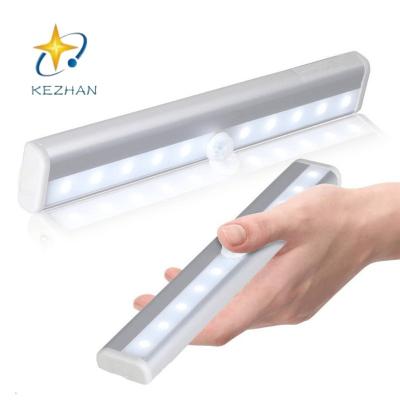 China Rechargeable Easy Installation Smart Led Drawer Light Motion Sensor Under Cabinet Cabinet Strips Wardrobe Night Lamp for sale