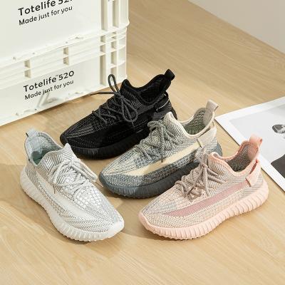 China Fashion Trend New design original quality brand reflective 350 men's running shoes Women's sneakers Wo for sale