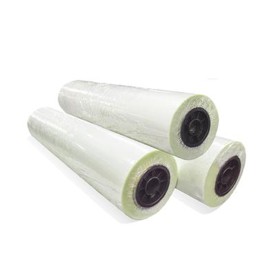 China Clothing Low Price PET Transf Digital Printing Film DTF Roll Film for sale