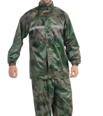 China 100% Camouflage Polyester PVC Double Layer Waterproof Mesh Striping Rain Suit Jackets And Pants With Oxford Reflective Tape Costomized Color Logo for sale