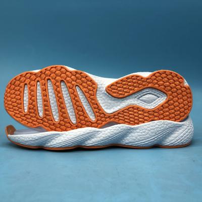 China Sports Shoes The New Popcorn Running Shoe Foaming Process Unique Soles for sale