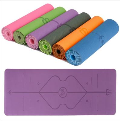 China High Quality Strip Gym Can Customize Lodge Pattern Two Color Color Strip Yoga Mat for sale