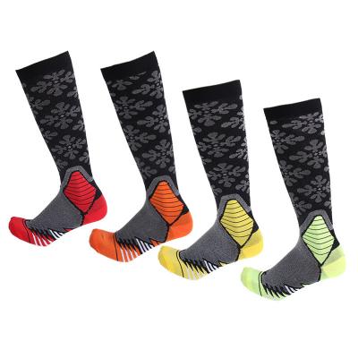 China Durable Non-slip Long Tube Mens Thin Running Socks Adult Sports Compression Socks for sale