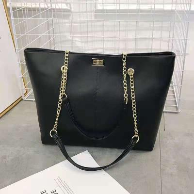 China 2021 Fashion Large Capacity Casual Women's Bag Chain Shoulder Bag Portable Bag New Large for sale