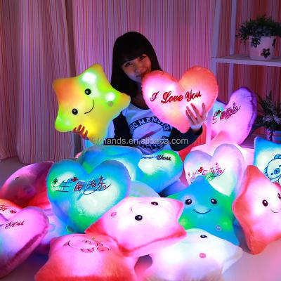 China Decorative Plush Hot Pink Velvet Heart Shaped Plush Pillow for sale