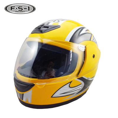 China Airbrush DOT Approved Pack Helmet Accessories Helmet Fog PC Sun Visor Cross Full Face Helmet Motorcycle Anti Predator for sale