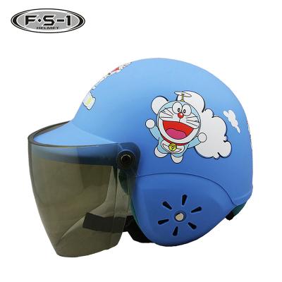 China Cute cartoon kids motorbike casco airbrush discount coupons helmet motorcycle predator helmet for kids for sale