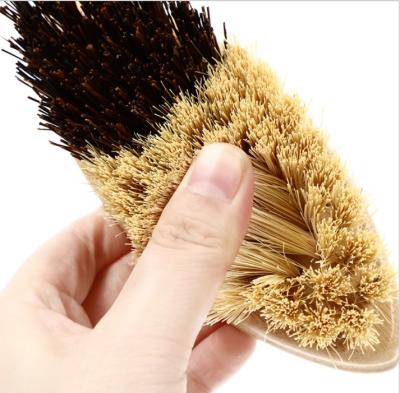 China Sustainable natural bamboo fruits and vegetables sweep scrubber with coconut fiber and sisal bristles for sale