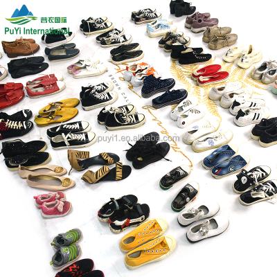 China Fashion New Style /Fit Size Guangzhou Supplier Second Hand Shoes Ladies Mixed Used Shoes In Bales For Sale In Kenya for sale