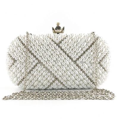 China Luxury Hot Sale Decor Pearl Bridal Clutch Bags Luxury Fancy Clutch With Chain Evening Clutch Bag For Women Ladies for sale