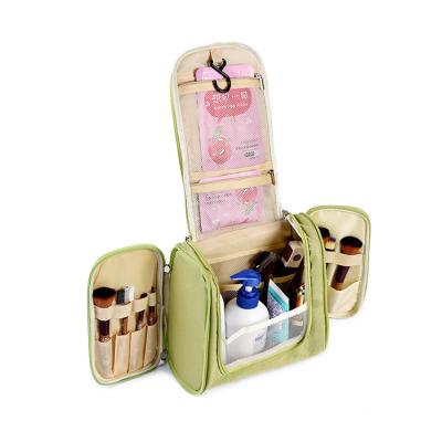 China Custom Waterproof Men Women Travel Hanging Toiletry Make Up Case Portable Makeup Organizer Cosmetic Bag for sale