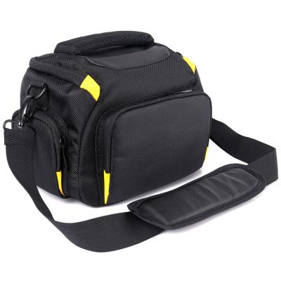 China Factory price simple cheap high quality nylon single-handle urban camera bag for sale