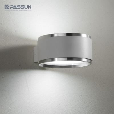 China Contemporary Modern Wall Light Designs Indoor Wall Surfaced Led Wall Mounted Lights for sale