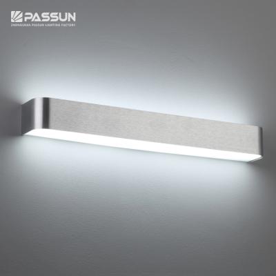 China Modern Indoor Lighting Decorative Wall Mount Light Bathroom Mirror Wall Led Light for sale