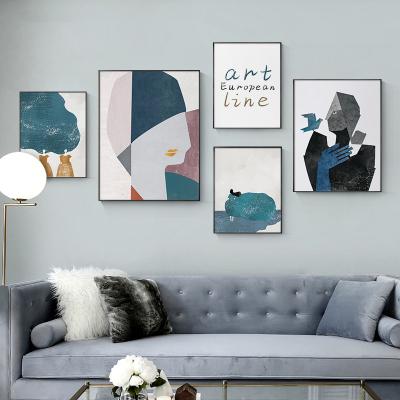 China Modern Lady Prints Art Pictures Canvas Painting Scandinavian Europe Home Decor 5 Panel Framed Posters for sale