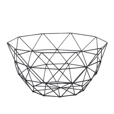 China Kitchen Nordic High Quality Portable Hollow Storage Wholesale Style Metal Luxury Fresh Fruit Basket for sale