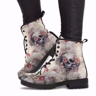 China Anti-skid Plus Size Women's Martin Boots Chunky Chunky Goth Boots Botas De Mujer Platform Skull Print Gothic Cosplay Girls Shoes for sale