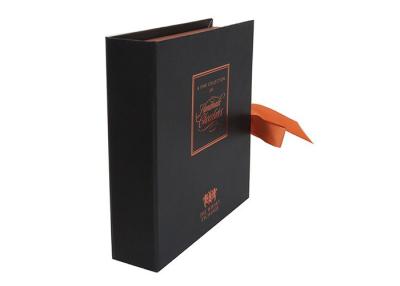 China Custom Logo Black Paper Gift Boxes For Bracelet Packing / Glossy Matte Surface for sale