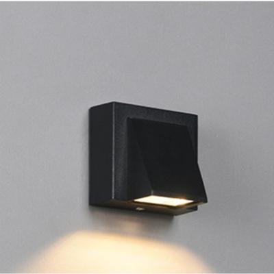 China Durable Ip65 Nordic Modern Led Wall Lamp Home Up Down Wall Light Outdoor Waterproof Decorative Mounted Lighting for sale