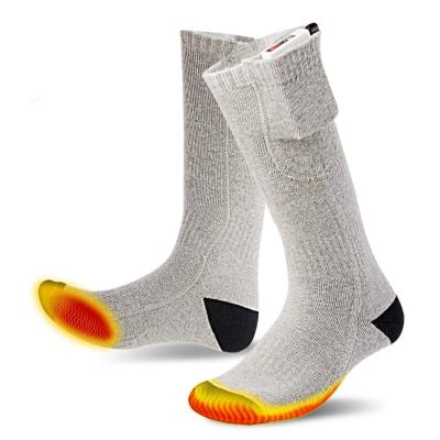 China QUICK DRY 2200mAh Outdoor Sports Battery Charging Heating Socks Winter Fever Socks for sale