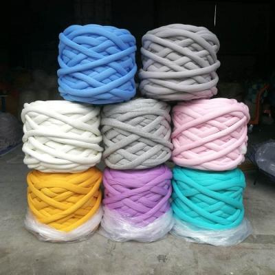 China Fancy Chat 3cm Cotton Tube Yarn Chunky Vegan Braid Machine Washable for Arm Knitting for sale