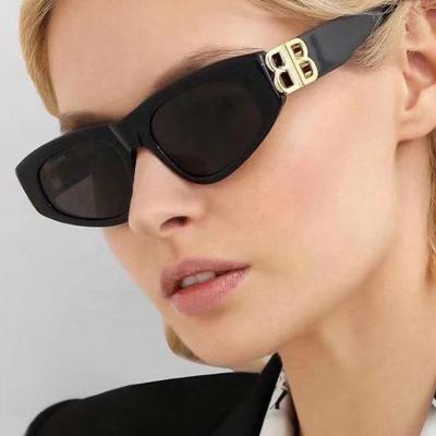 China 2021 Cat Eye Fashion Small Frame Personality Man Women BB Female Sunglasses Retro Cat Eye Sunglasses for sale