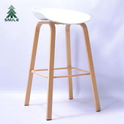 China White Plastic Seat Cushion Modern Design Price High Barstools Modern Cheap Footstool Bar Stool With Wooden Legs for sale