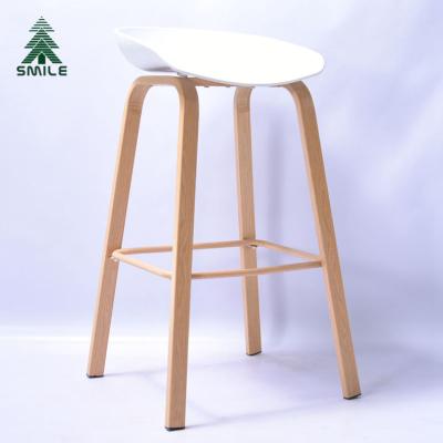 China Manufacturer Customized Modern Nordic Modern Professional Kitchen Counter Bar Chairs Wooden Legs Seat Plastic Bar Stools for sale