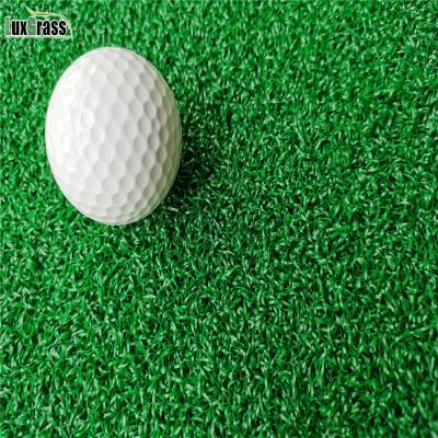 China 2020 Gymnasium Golf Course And Sled Hot Sales Customized Artificial Turf Putting 18 Holes Golf Putting Green for sale