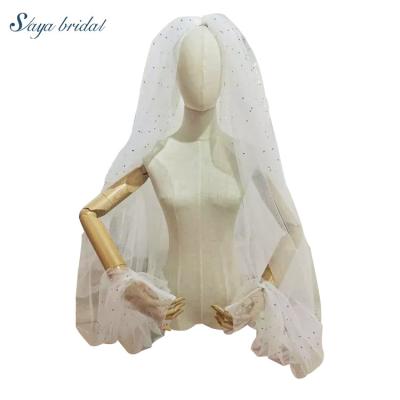 China Diamond Edge Bride Veil Mantilla with White Embroidered Diamond Wedding Edge OEM Customized Techniques Accessories Long Double Bride for sale