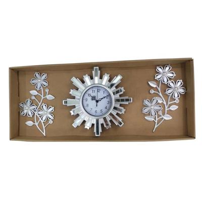 China Hot Sale Antique Decorative Wall Clock Three-piece Style Mirror Clock Diy Plastic Silver Wall for sale