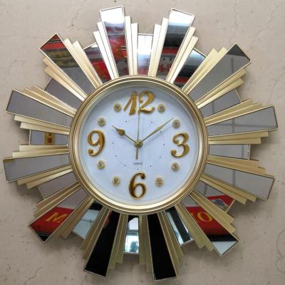 China Large Size Plastic Clock 55cm Antique Style Nigeria Most Popular Vintage Clock Wall Mirror for sale