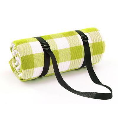 China Acrylic Portable acrylic picnic mat with carrier waterproof picnic/camping blanket recycled picnic mat for sale